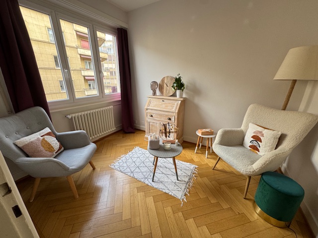 Bureau à sous-louer dans un cabinet pluridisciplinaire à Lausanne